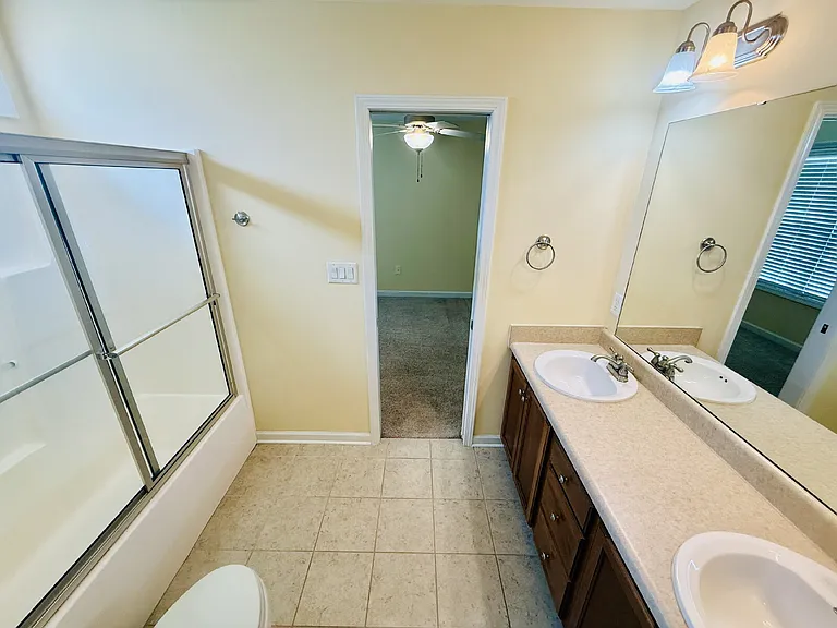 1308 Braybrooke Pl — Photo 28