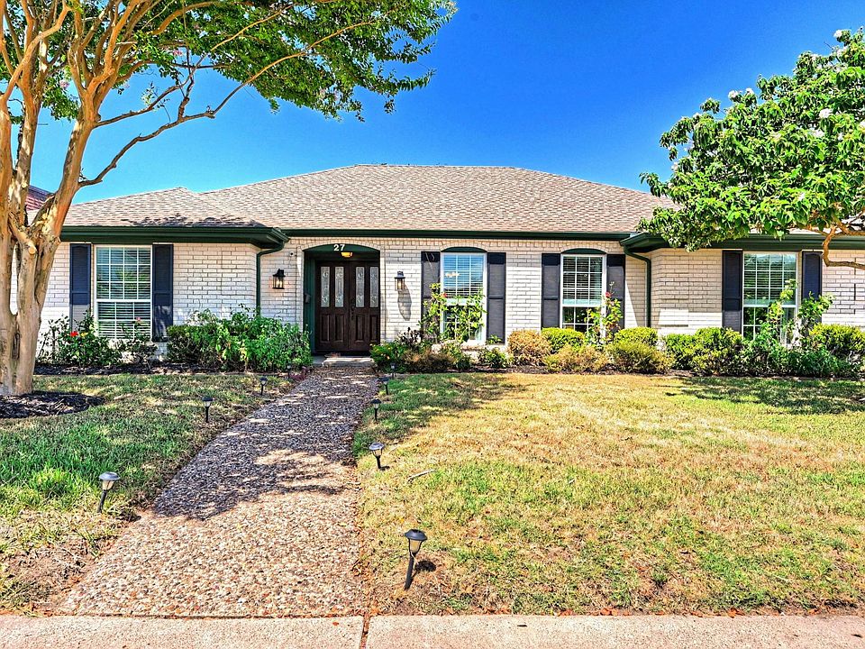 1st image of 27 Colony Park Cir