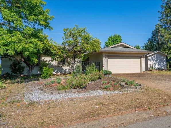 6909 Granada Dr, Redding, CA 96002