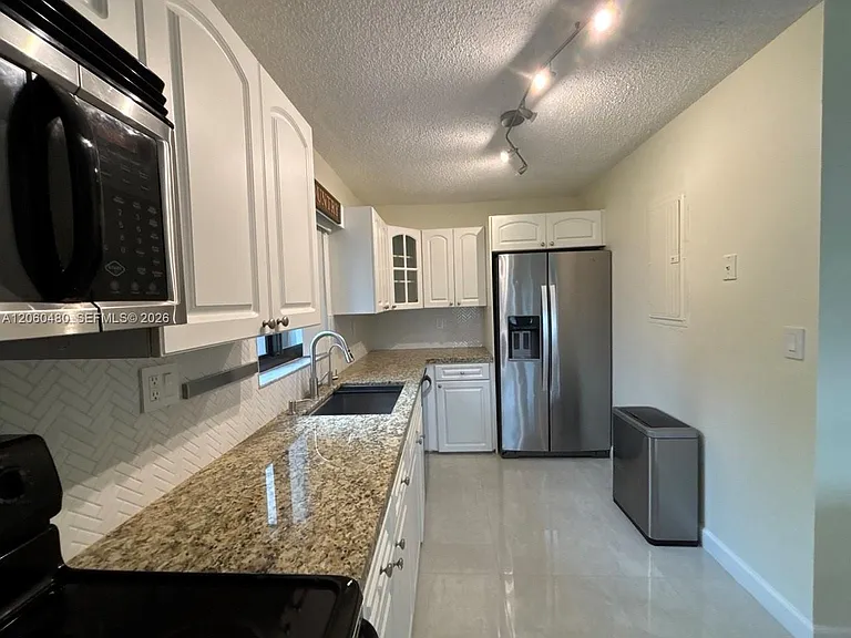 6900 NW 169th St #137G — Photo 13
