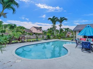 8130 NW 51st St, Lauderhill, FL 33351
