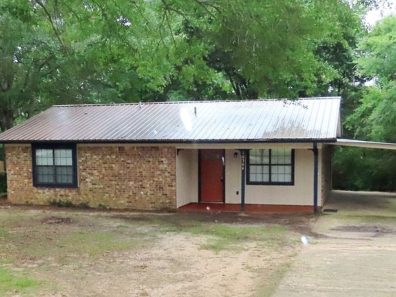 2nd image of 10544 Twin Oaks Dr