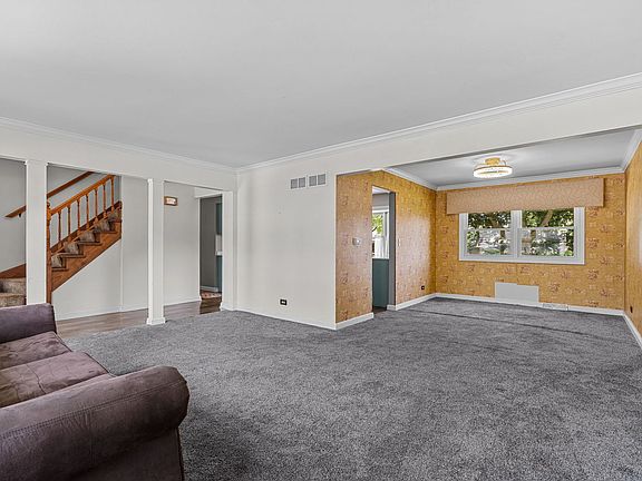4th image of 533 N Beck Rd
