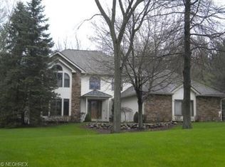 3275 Hardwood Hollow Rd, Medina, OH 44256