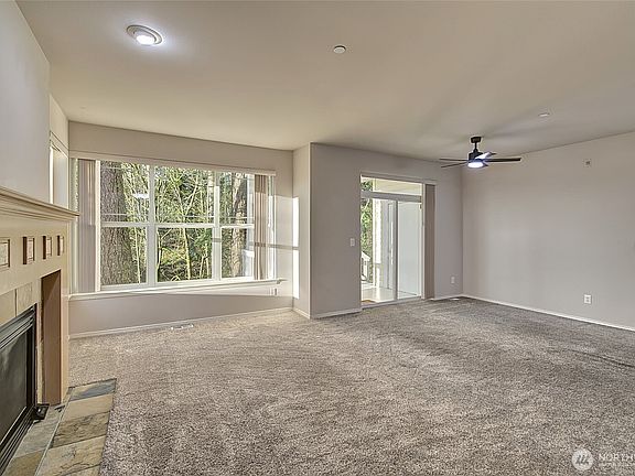 4th image of 714 228th Street SW #O-101