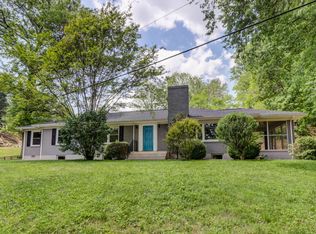 6103 Sugar Loaf Mountain Rd, Roanoke, VA 24018