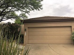 6086 N Running Deer Cir, Tucson, AZ 85750