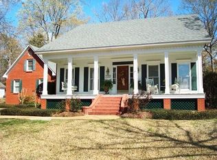 1202 Charles Pl, Brandon, MS 39042