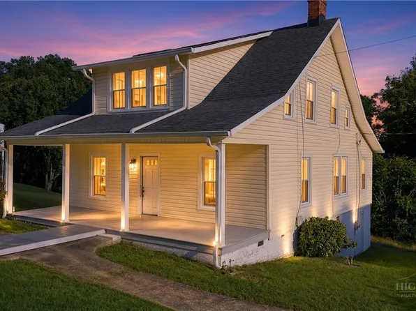 911 I Street, North Wilkesboro, NC 28659