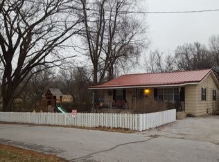 399 W Primm St, Carthage, MO 64836