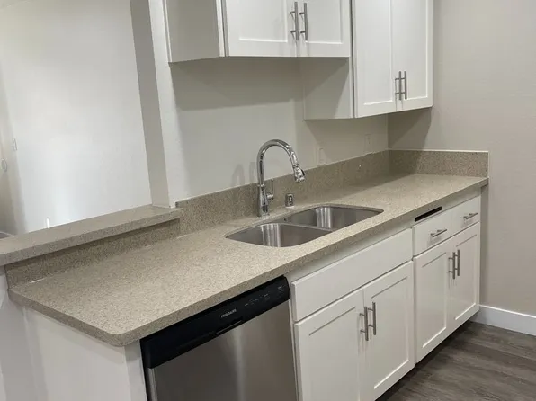 Whitaker Terrace Apartments, 8122 Whitaker St #12, Buena Park, CA 90621