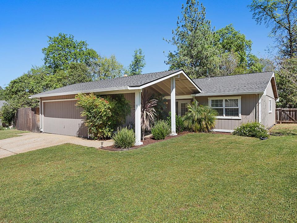 1st image of 1038 Mikkelsen Dr