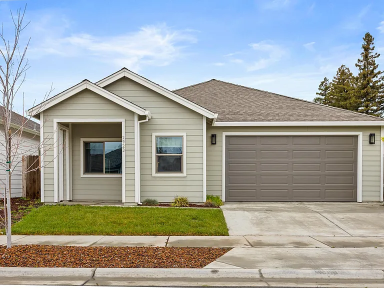 2923 Carlene Pl — Photo 1
