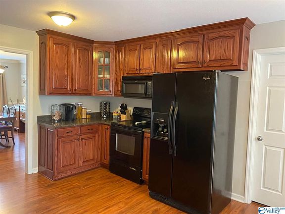 5th image of 112 Red Sunset Cir