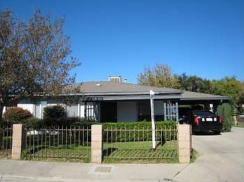 1st image of 106 W 30th St
