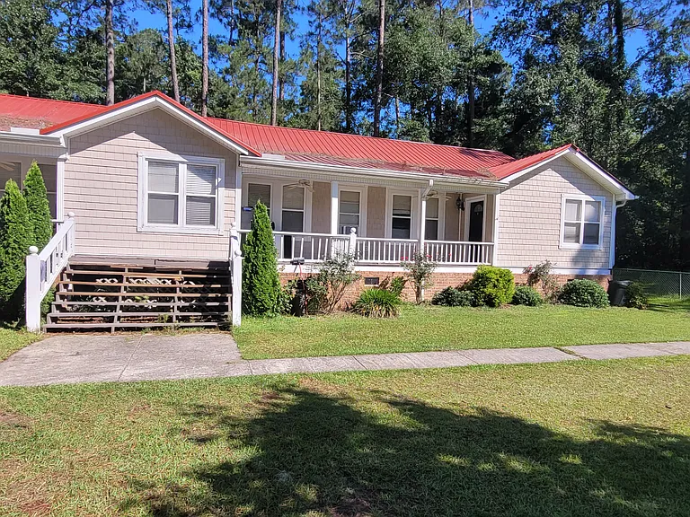 5013 Elim Church Rd NE — Photo 1