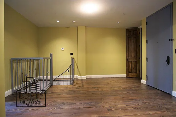 Rented by Lofts and Flats LLC | media 32