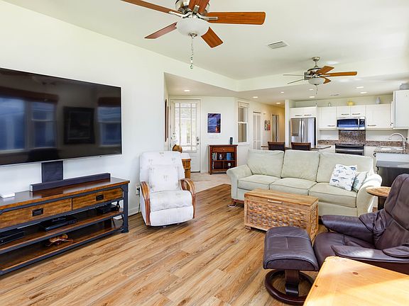 3rd image of 78-6833 Alii Dr APT M2