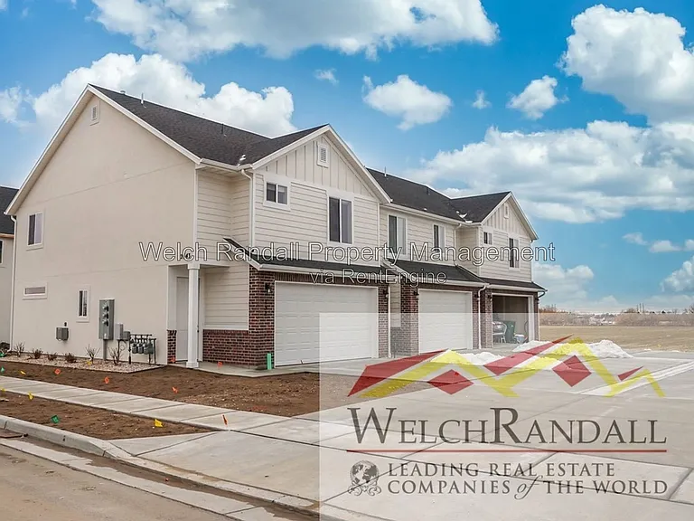2643 S 2300 West St #152 — Photo 2