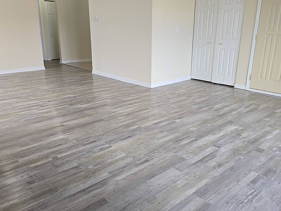 2nd image of 9955-57 S Cicero Ave #301