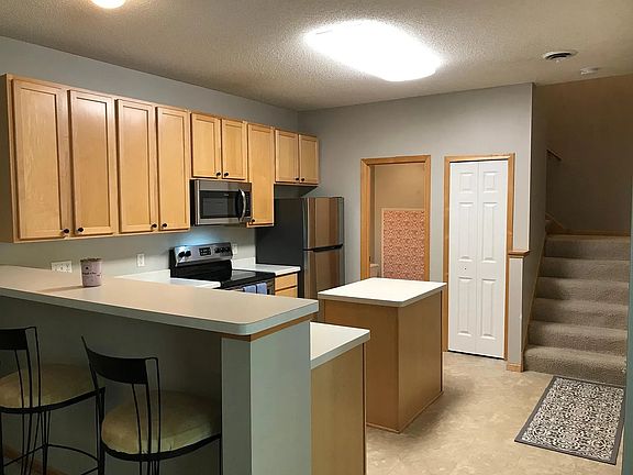 4th image of 17724 96th Ave N