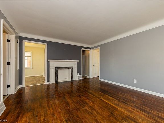 4th image of 10014 S Highland Ave