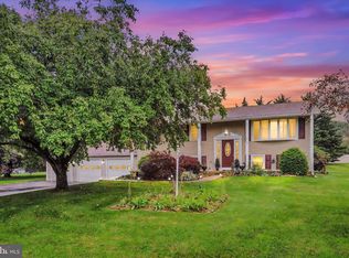 963 W Old York Rd, Carlisle, PA 17015