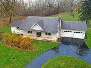 2727 Warren Meadville Rd, Cortland, OH 44410