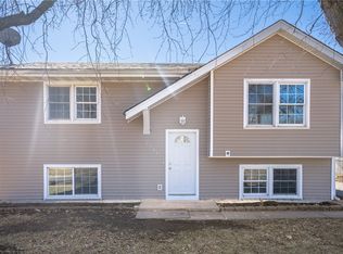 2204 3rd St SW, Altoona, IA 50009