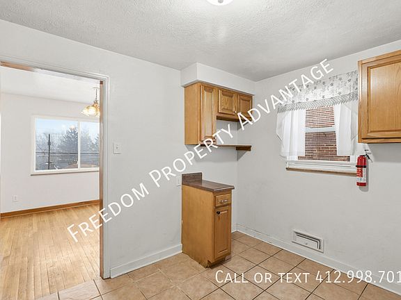 4th image of 2238 Lutz Ave