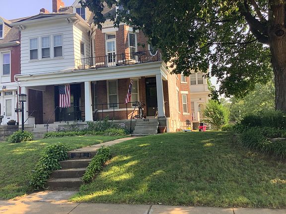 2nd image of 5166 Waterman Blvd APT 1R