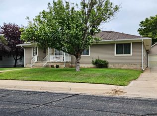 1305 E 18th St, Hays, KS 67601