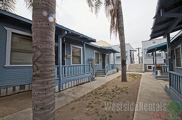 2nd image of 538 W 8th St APT E