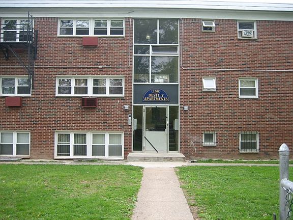 4th image of 156 S Munn Ave APT B-2