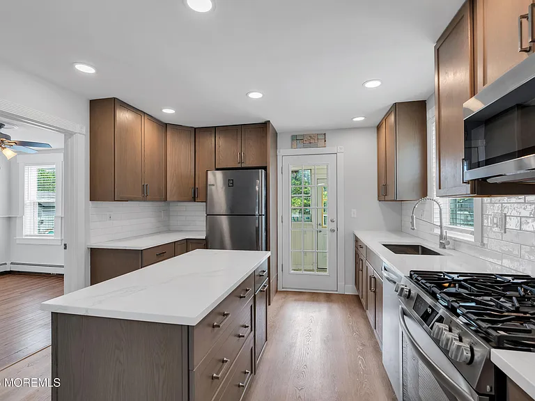 505 Long Branch Ave — Photo 12