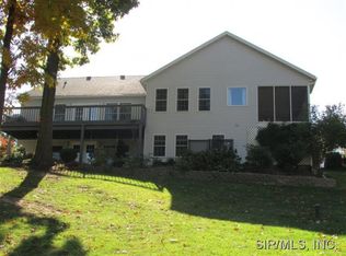 5 Trail Lin Rdg, Alton, IL 62002