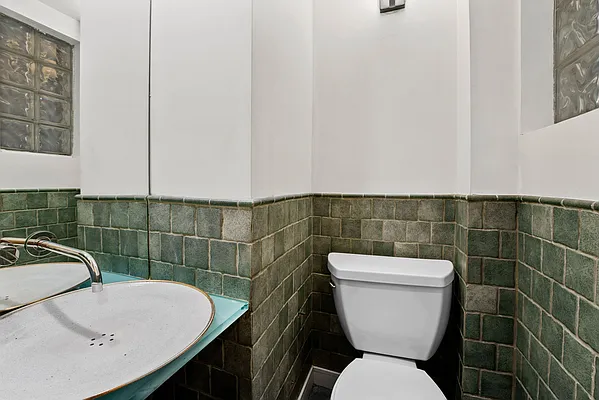 Sold by Brown Harris Stevens | media 6