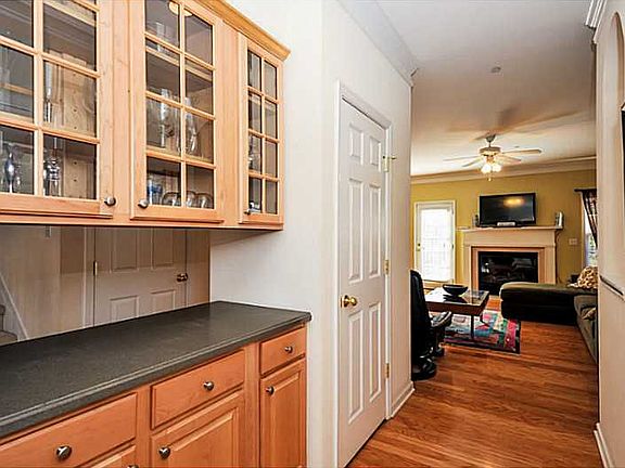 3rd image of 111 Wetherbrooke Ln Building 2
