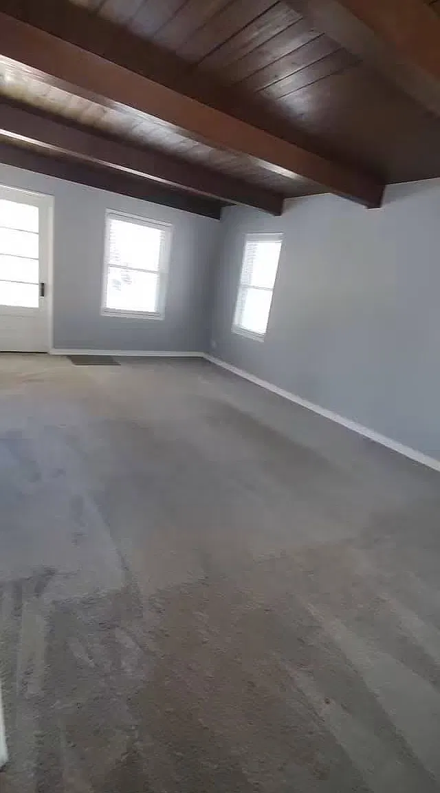 2 bed, 1000 sqft, $1,400 — Photo 1