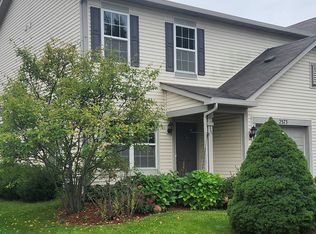 2573 Cesario Dr, Hampshire, IL 60140