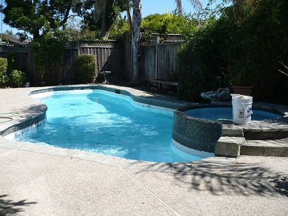 5th image of 5663 Comanche Dr