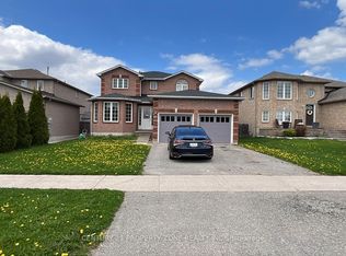 42 Patrick Dr, Barrie, ON L4N 5Z1