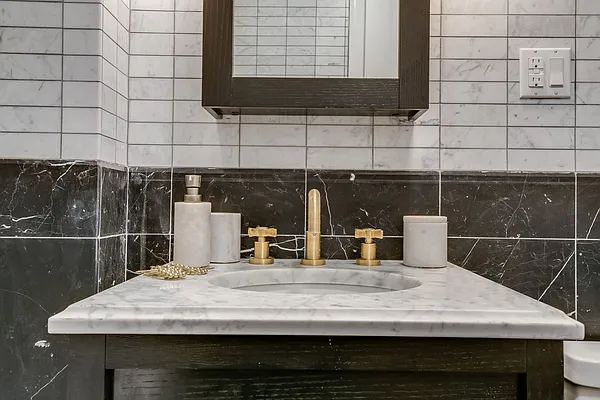 Rented by Mishkan Group | media 25