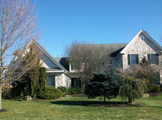 1 Colonial Ct, Plainsboro, NJ 08536