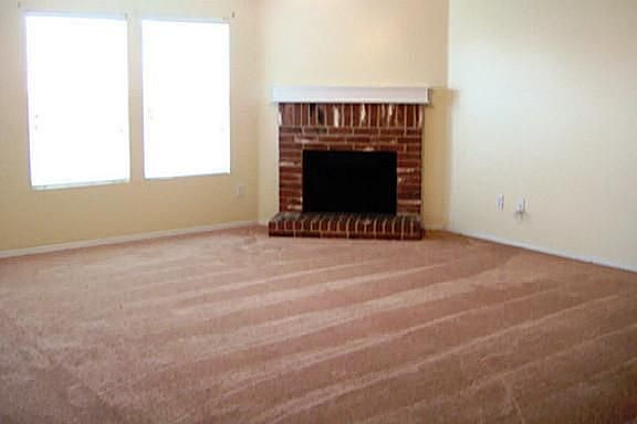 4th image of 2710 Kernville Dr