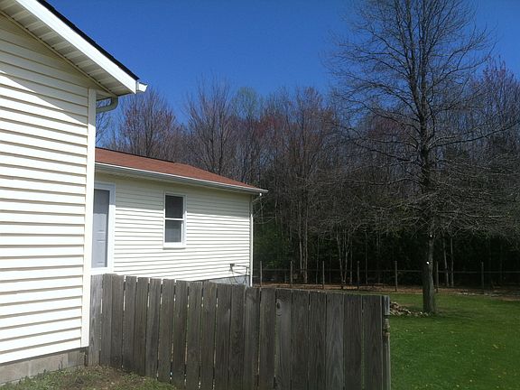 3rd image of 371 Plymouth Pl
