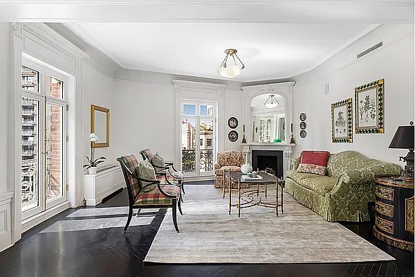 1st image of 171 W 71st St #87