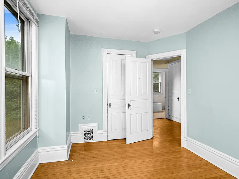 1107 E 2nd St #1107 — Photo 15