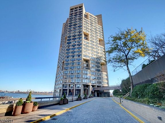 2nd image of 7004 Boulevard E #19D