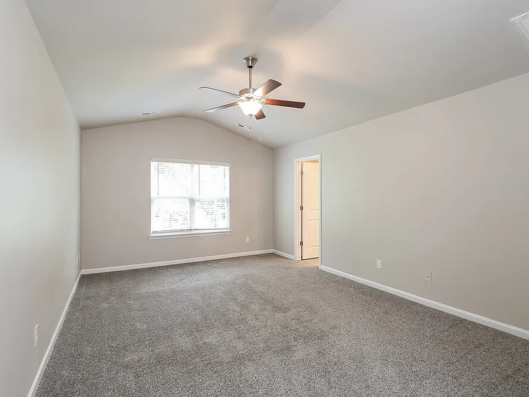 1017 Helms Rd — Photo 10